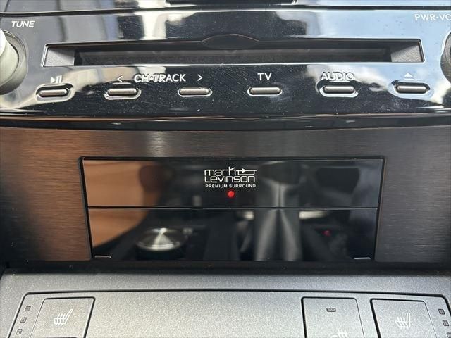 TOYOTA LEXUS IS300h 2020