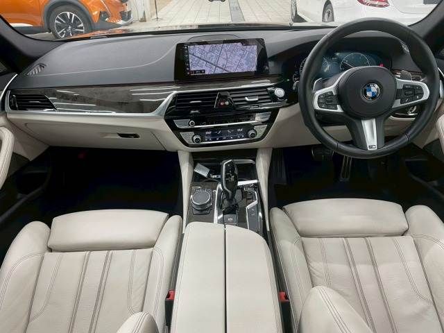 BMW BMW 5series sedan 2020