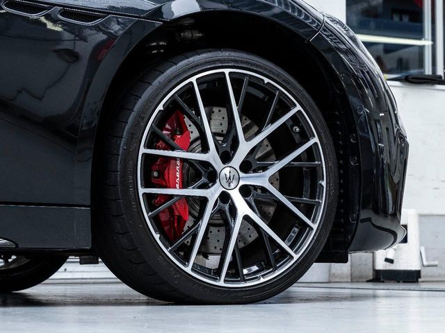 MASERATI MASERATI GRANTURISMO 2024