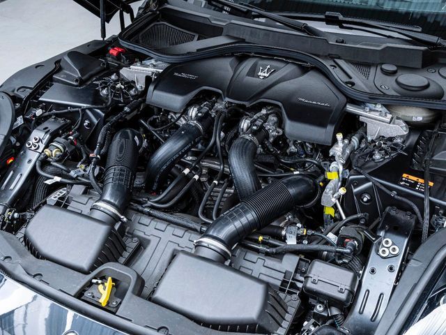 MASERATI MASERATI GRANTURISMO 2024