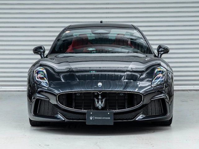MASERATI MASERATI GRANTURISMO 2024