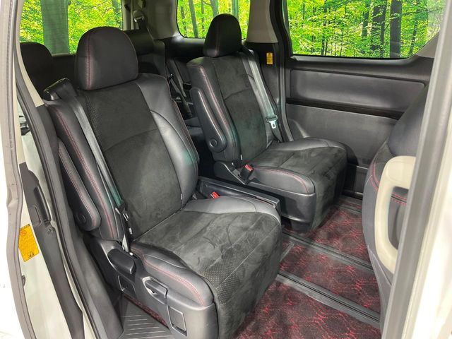 TOYOTA VELLFIRE 4WD 2013