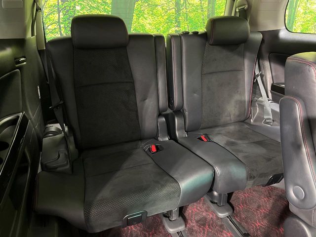 TOYOTA VELLFIRE 4WD 2013