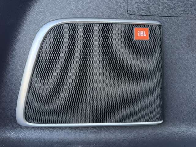 TOYOTA HARRIER 4WD 2021