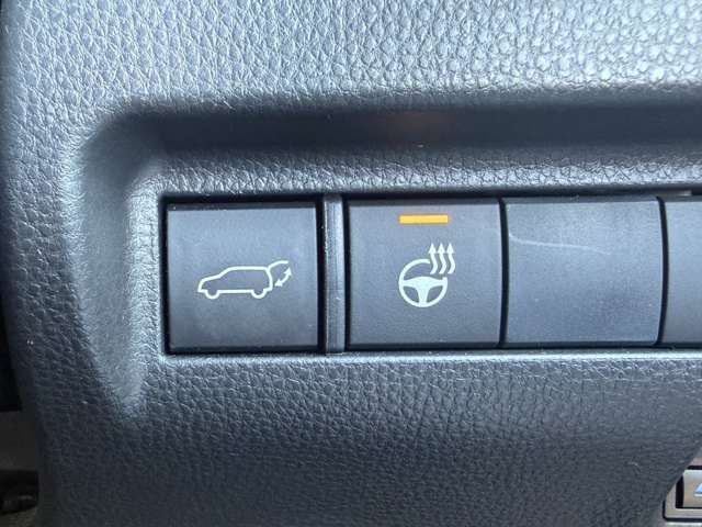 TOYOTA HARRIER 4WD 2021