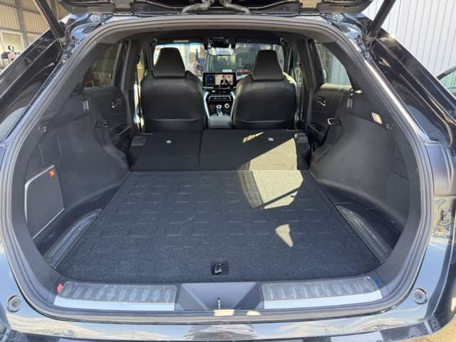 TOYOTA HARRIER 4WD 2021