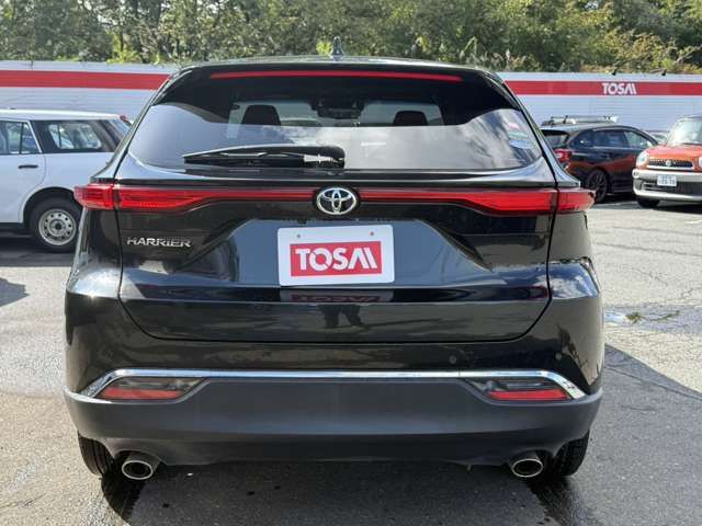 TOYOTA HARRIER 4WD 2021