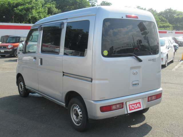 DAIHATSU HIJET CARGO 4WD 2015