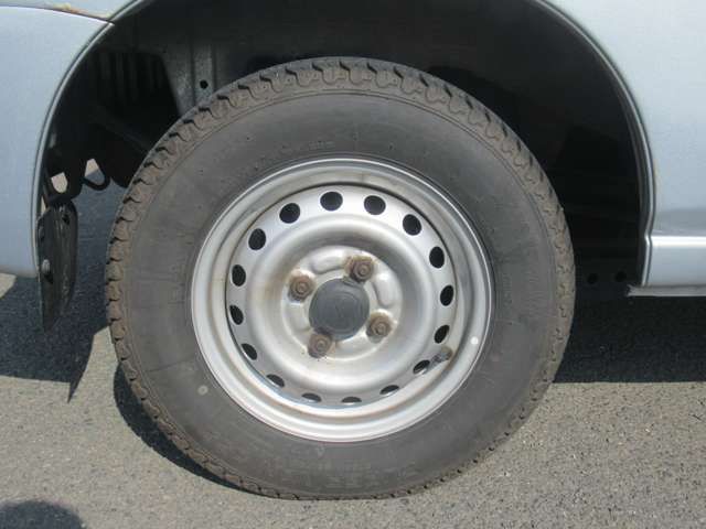 DAIHATSU HIJET CARGO 4WD 2015