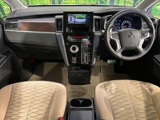 MITSUBISHI DELICA D:5 4WD 2024