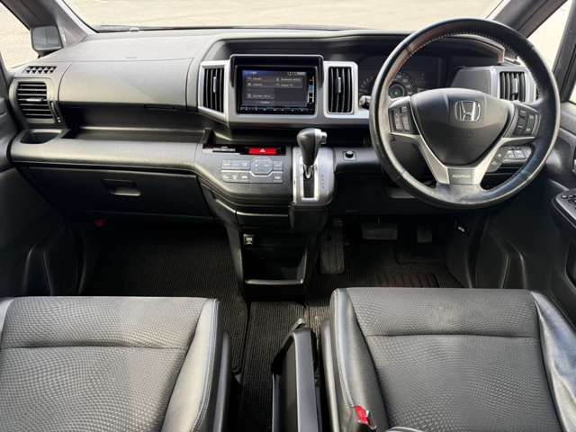 HONDA STEPWAGON SPADA 4WD 2013