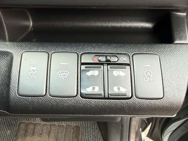 HONDA STEPWAGON SPADA 4WD 2013