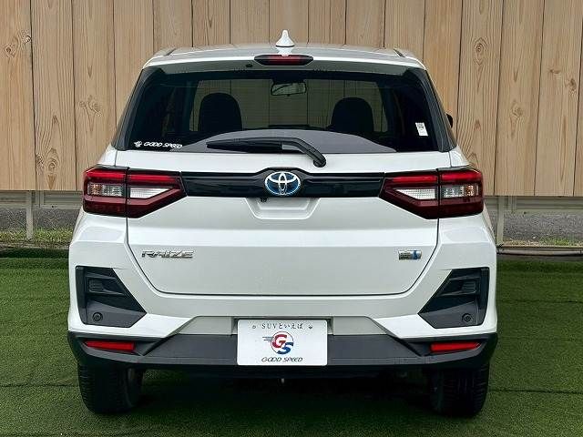 TOYOTA RAIZE HYBRID 2022