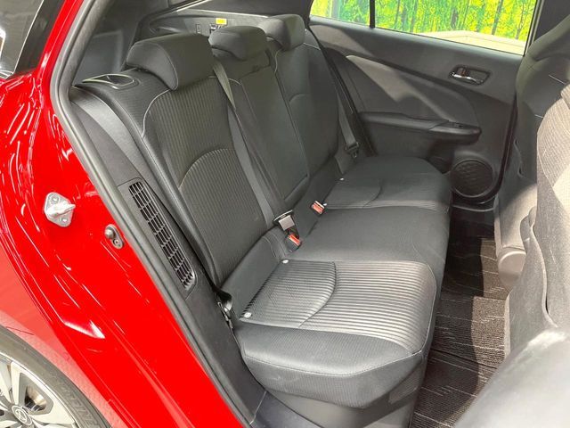 TOYOTA PRIUS PHV 2021