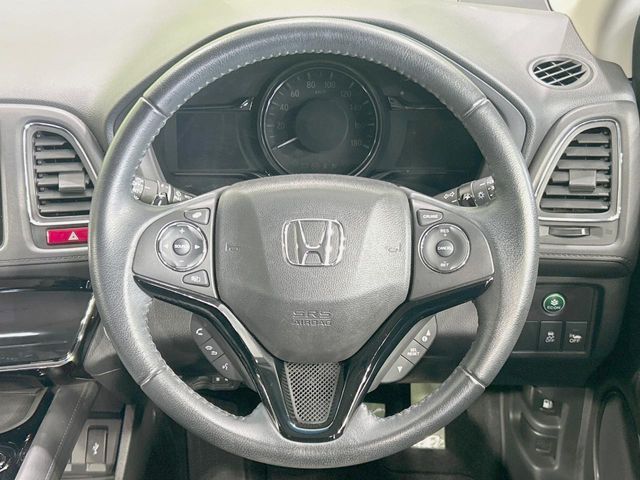 HONDA VEZEL HYBRID 2014