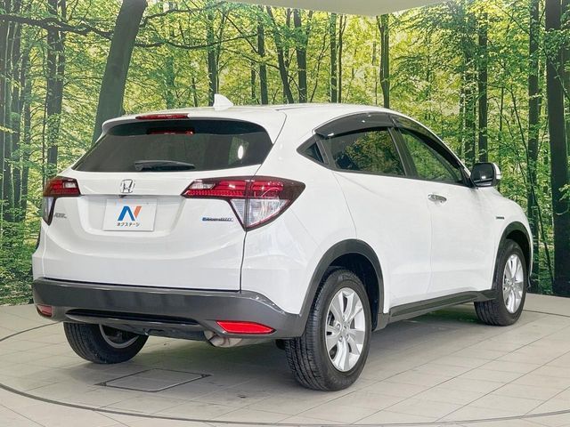 HONDA VEZEL HYBRID 2014