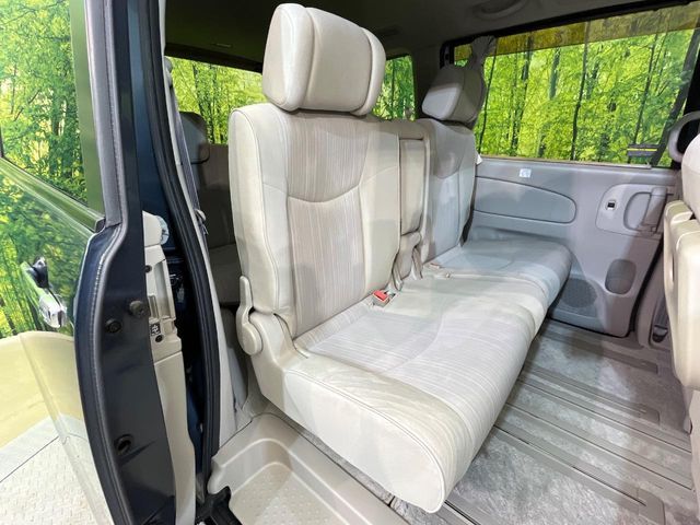 NISSAN SERENA  WG 4WD 2012