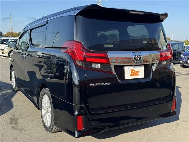 TOYOTA ALPHARD 2017