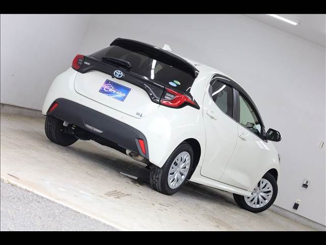 TOYOTA YARIS HYBRID 2020