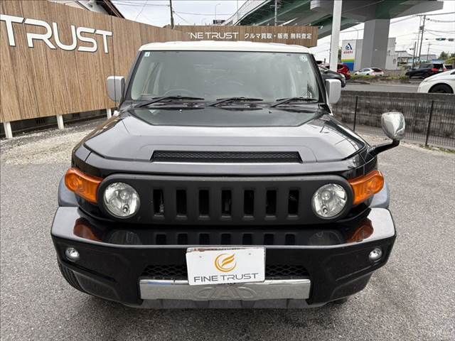 TOYOTA FJ CRUISER 4WD 2011