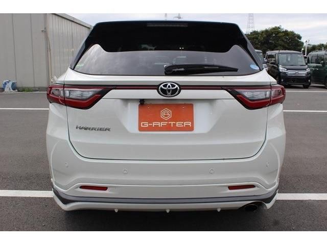 TOYOTA HARRIER 2WD 2017