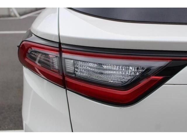 TOYOTA HARRIER 2WD 2017