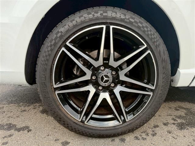 MERCEDES BENZ MERCEDES BENZ V class 2023