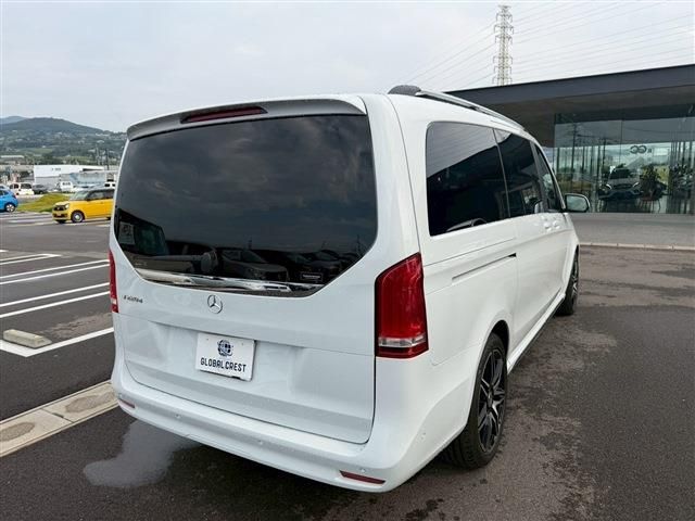 MERCEDES BENZ MERCEDES BENZ V class 2023