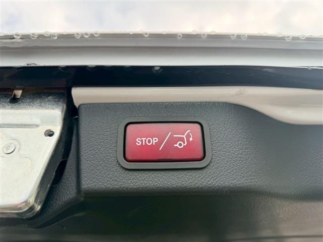 MERCEDES BENZ MERCEDES BENZ V class 2023