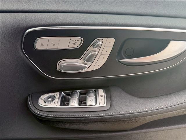 MERCEDES BENZ MERCEDES BENZ V class 2023