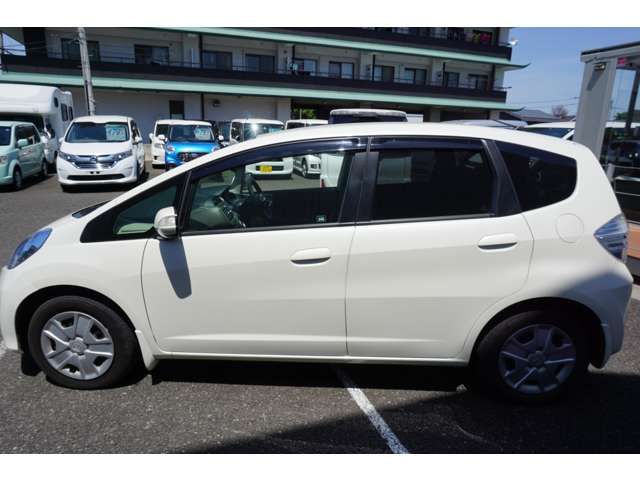 HONDA FIT HYBRID 2011