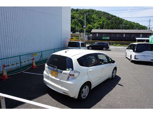 HONDA FIT HYBRID 2011