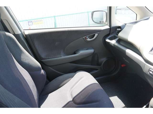 HONDA FIT HYBRID 2011