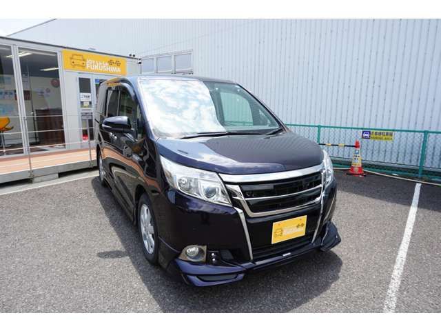 TOYOTA ESQUIRE HYBRID 2015