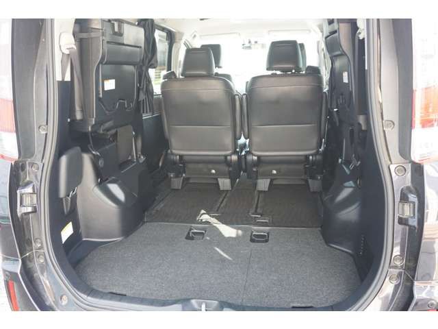 TOYOTA ESQUIRE HYBRID 2015