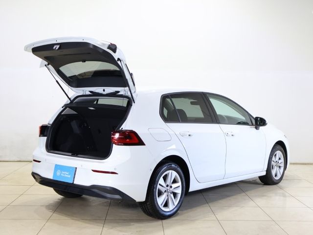 VOLKSWAGEN VOLKSWAGEN GOLF 2024