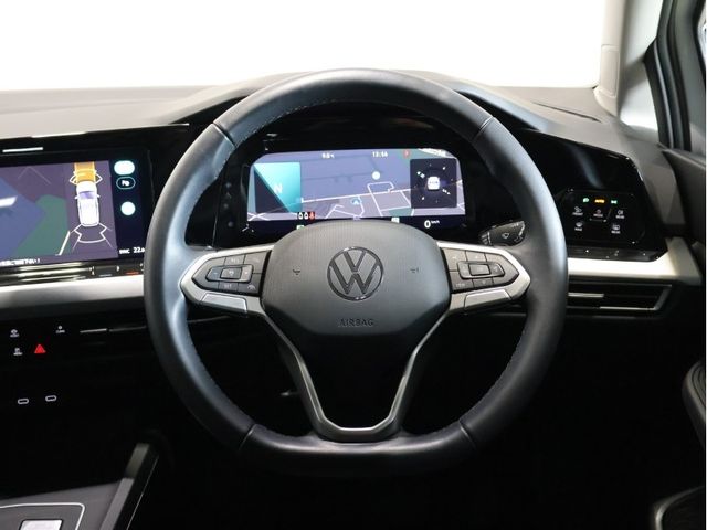 VOLKSWAGEN VOLKSWAGEN GOLF 2024