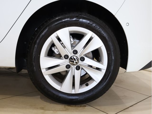 VOLKSWAGEN VOLKSWAGEN GOLF 2024