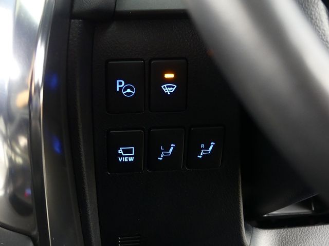 TOYOTA ALPHARD hybrid 4WD 2023