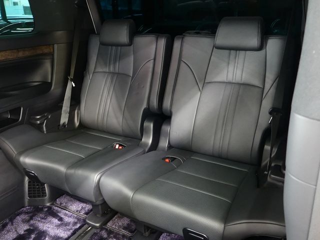 TOYOTA ALPHARD hybrid 4WD 2023