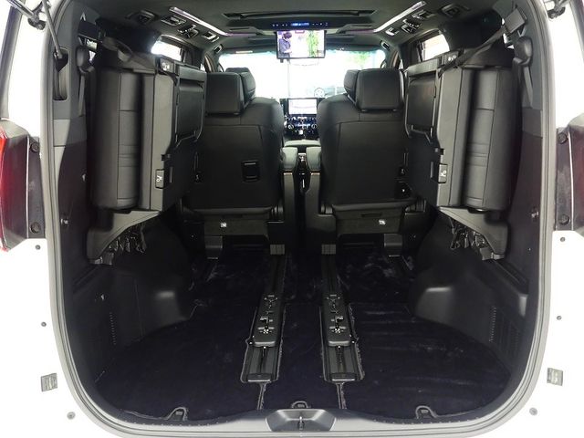 TOYOTA ALPHARD hybrid 4WD 2023