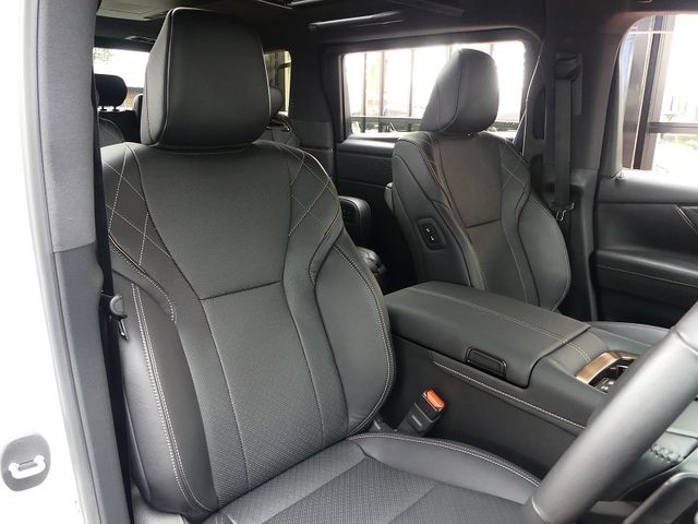 TOYOTA VELLFIRE  HYBRID 4WD 2023