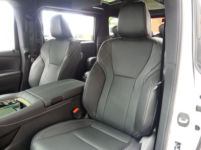 TOYOTA VELLFIRE  HYBRID 4WD 2023