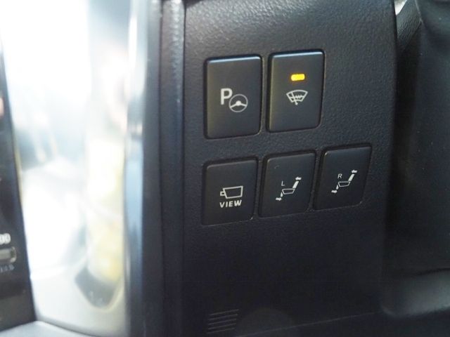 TOYOTA ALPHARD hybrid 4WD 2020