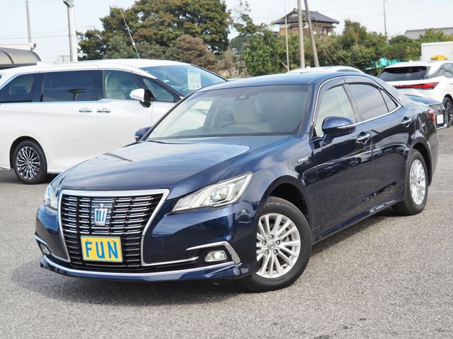 TOYOTA CROWN sedan hybrid 4WD 2016