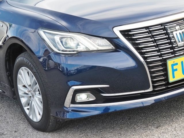 TOYOTA CROWN sedan hybrid 4WD 2016