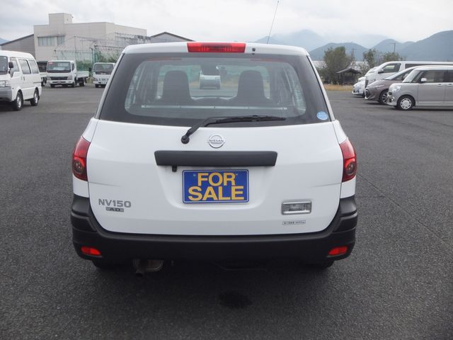 NISSAN NV150 AD 4WD 2020