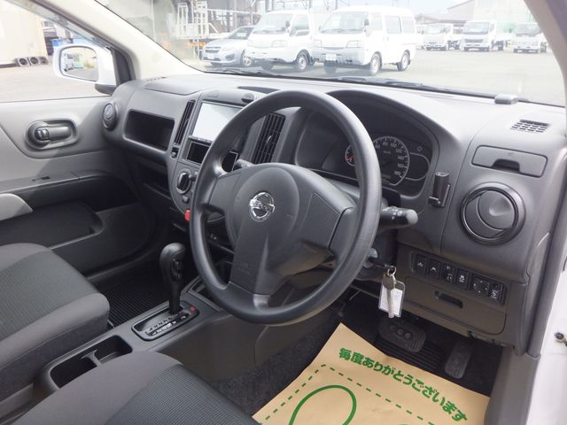 NISSAN NV150 AD 4WD 2020