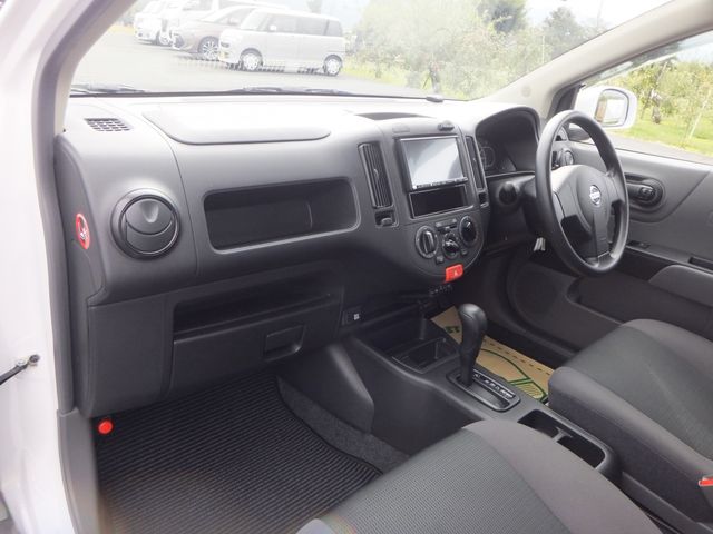 NISSAN NV150 AD 4WD 2020