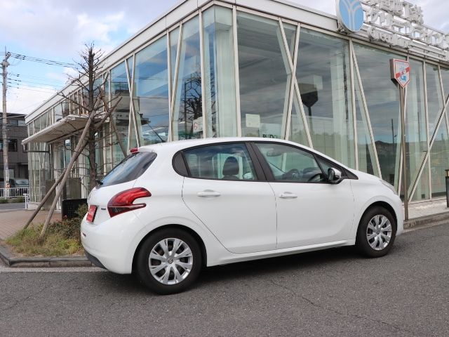PEUGEOT PEUGEOT 208 2017